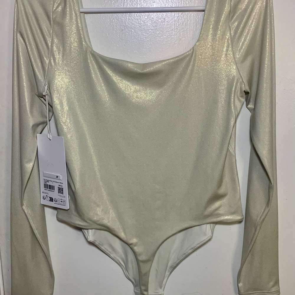 Lululemon Wundermost Square-Neck LS Bodysuit Shine Gold LXBO LW3INRS Large - Picture 6 of 10